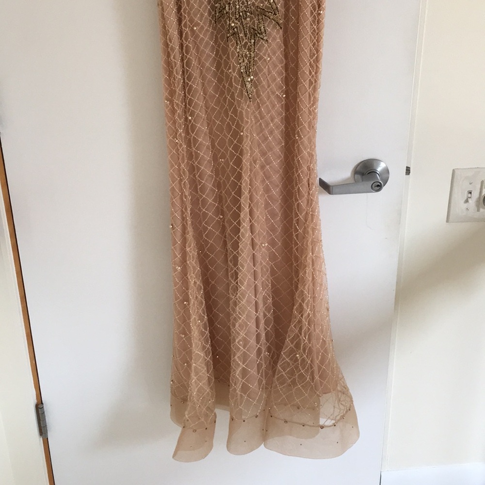 Dress - Picture 5 of 6